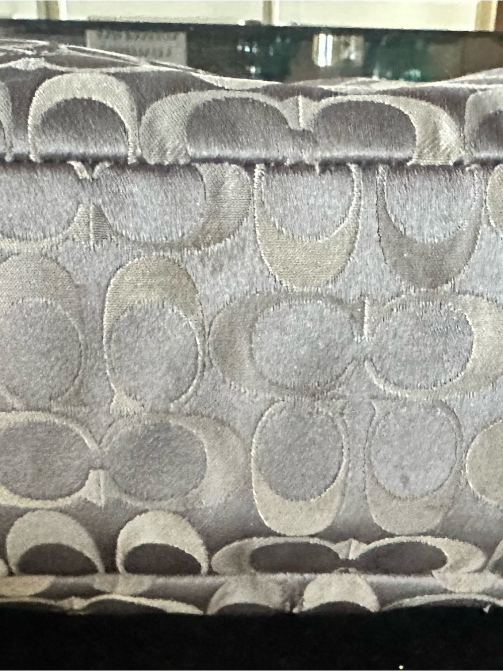 ✨AUTHENTIC✨ Coach Signature Monogram Satin Signature Shoulder Bag Gray/Silver - Picture 4 of 11